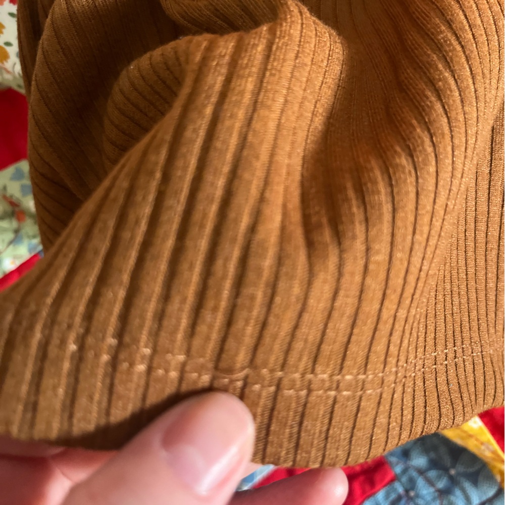 H&M Brown Ribbed Top - Picture 10 of 10
